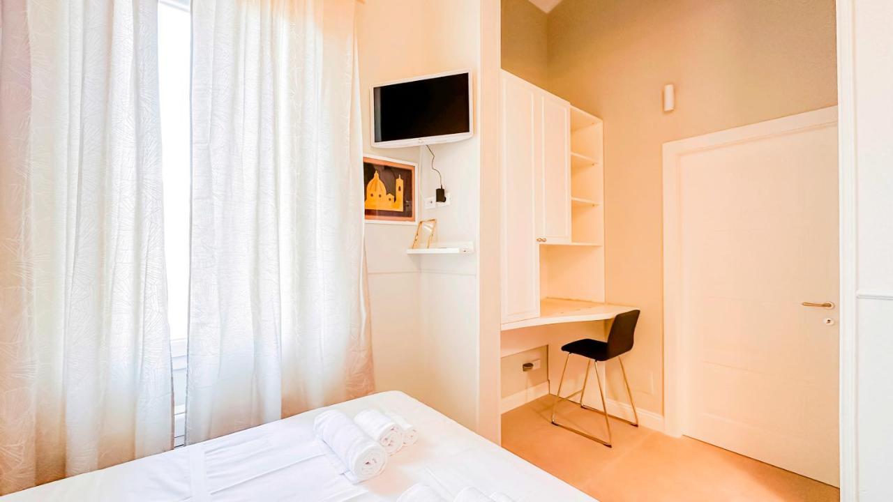 Alighieri Boutique Apartment Флоренція Екстер'єр фото