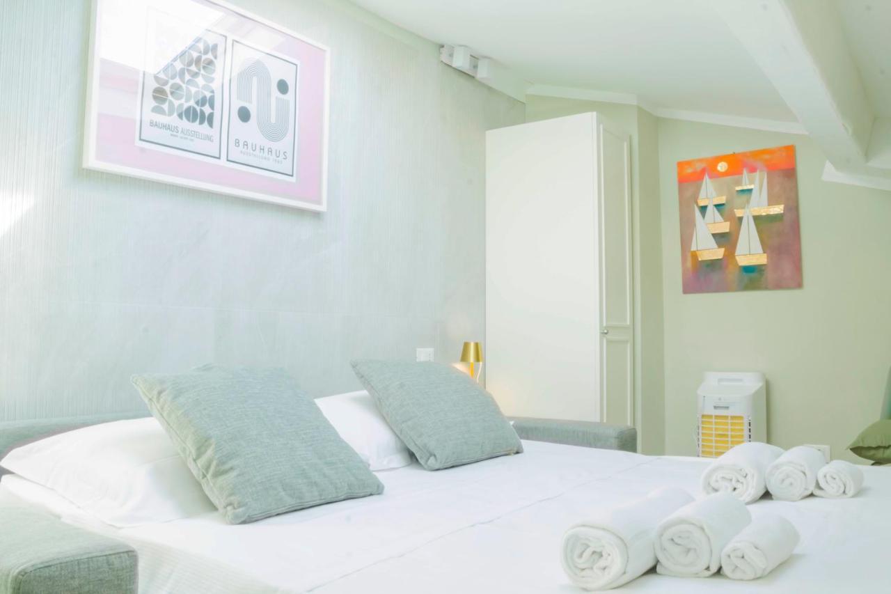 Alighieri Boutique Apartment Флоренція Екстер'єр фото